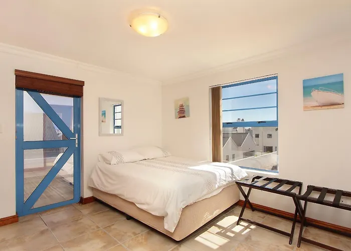 Oyster Retreat By Hostagents